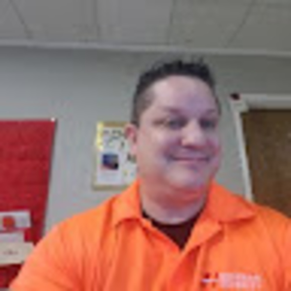 Meet your Posher, Alex